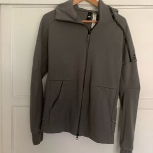 Men’s Adidas hoodie jacket, Sz: small. Excellent condition